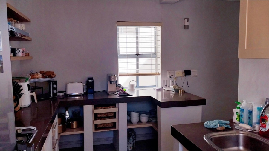 To Let 3 Bedroom Property for Rent in Big Bay Western Cape